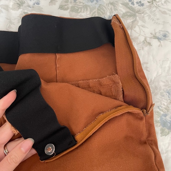 Old Navy High-Waisted Super Skinny Ankle Pants - Picture 5 of 13